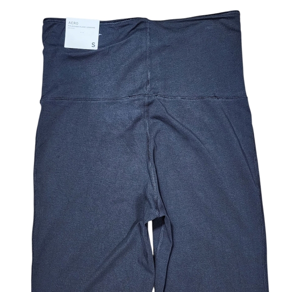 Aeropostale Foldover Flare Legging Mid Rise Size Small NWT - Picture 3 of 9